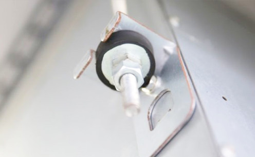 ダブルナット固定